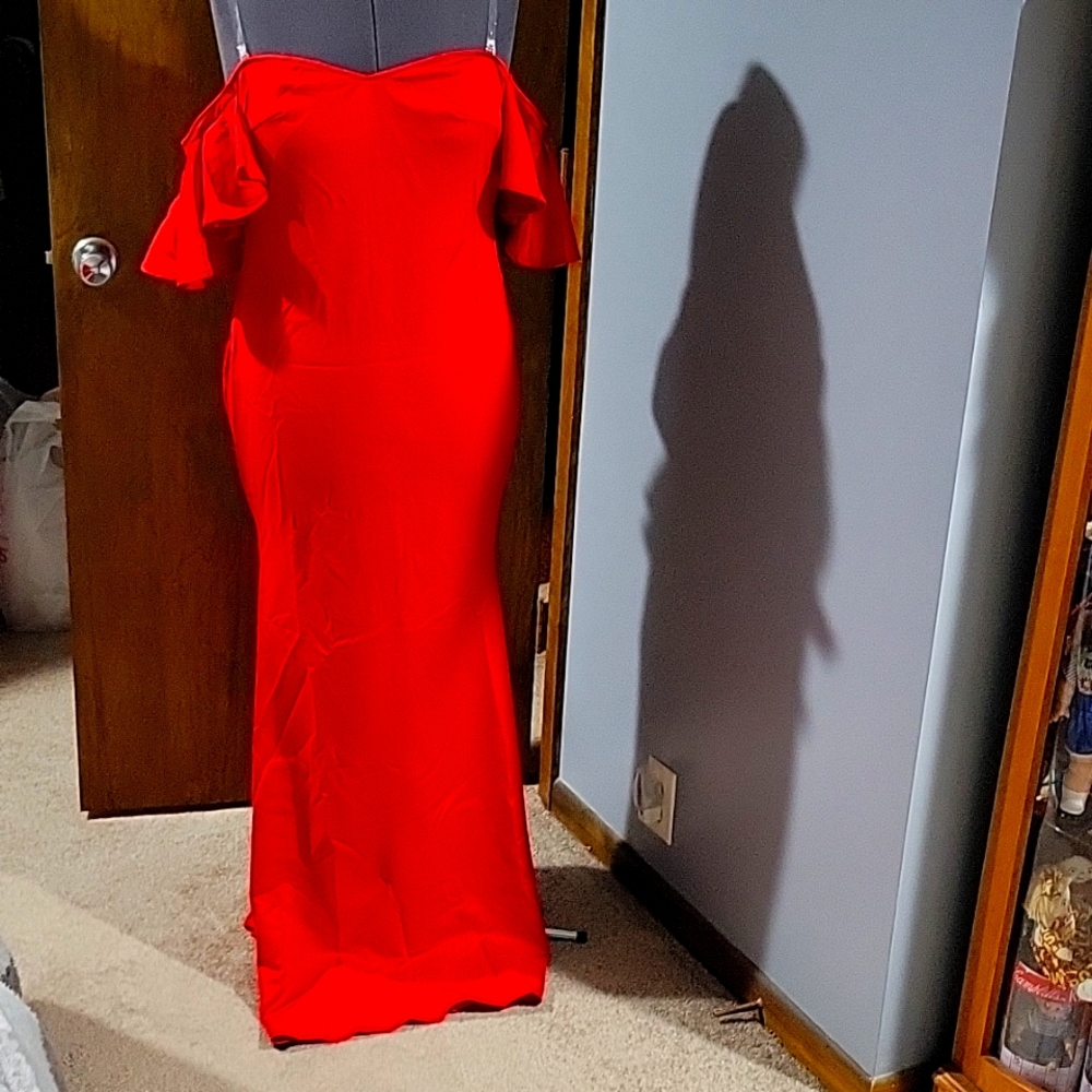 Lagshian formal dress